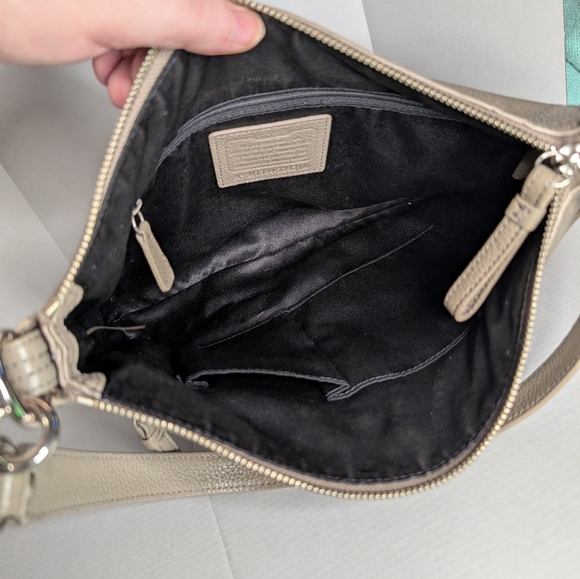 2013 Coach Poppy Perri Hippie Shoulder Bag - Picture 6 of 7